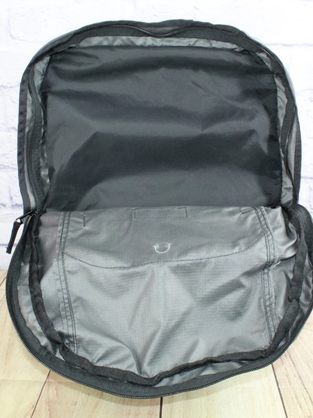 LL Bean Adult Unisex Super Deluxe Book Pack 41L School Travel Backpack Gray